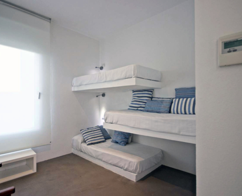 Cap d'en font 28-36 dormitorio